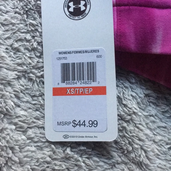 Under Armour Heat Gear Padded Sports Bras !! - Picture 4 of 6